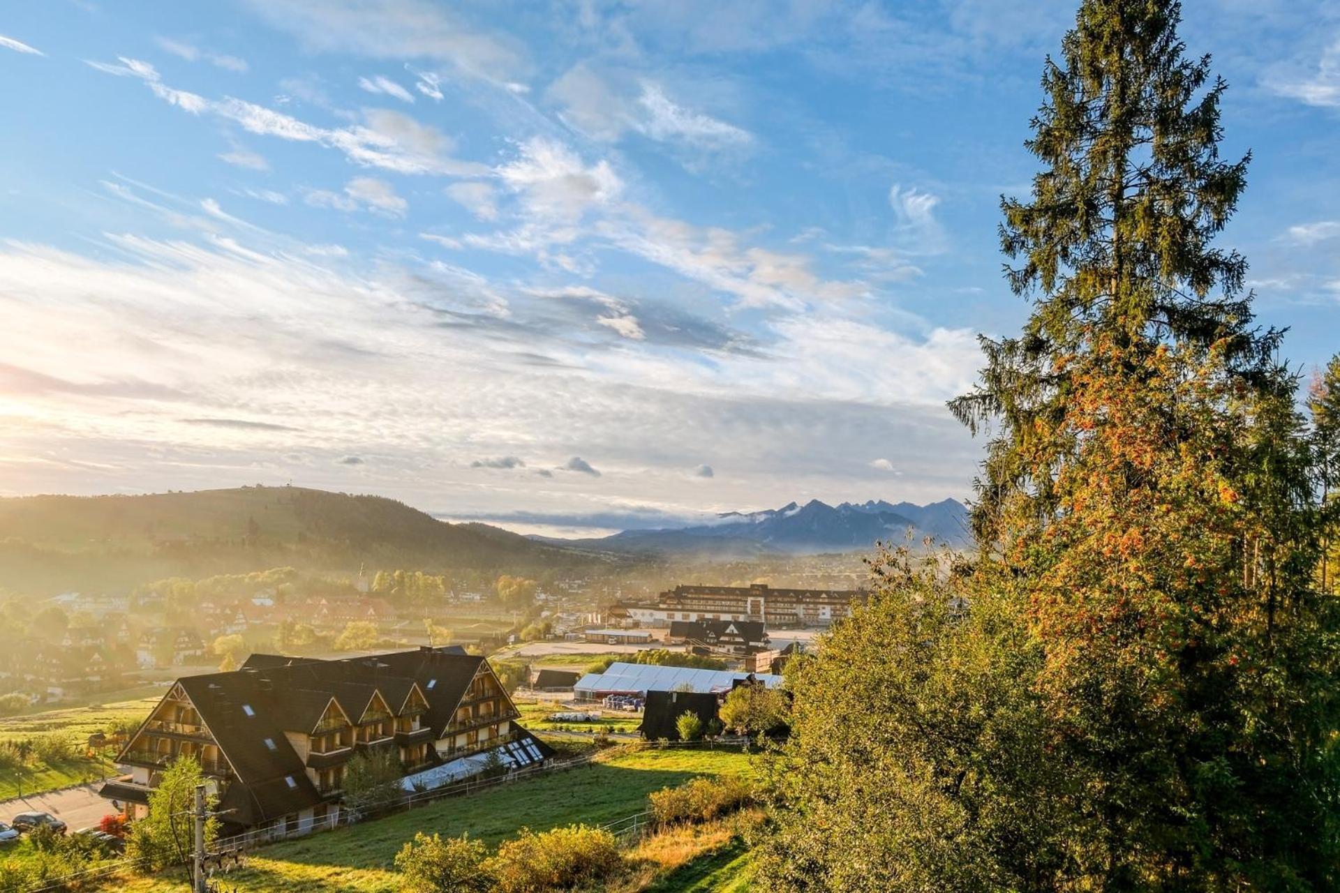 Rezydencja Sloneczna - Spa & Apartamenty Z Widokiem - Bialka Tatrzanska Luaran gambar