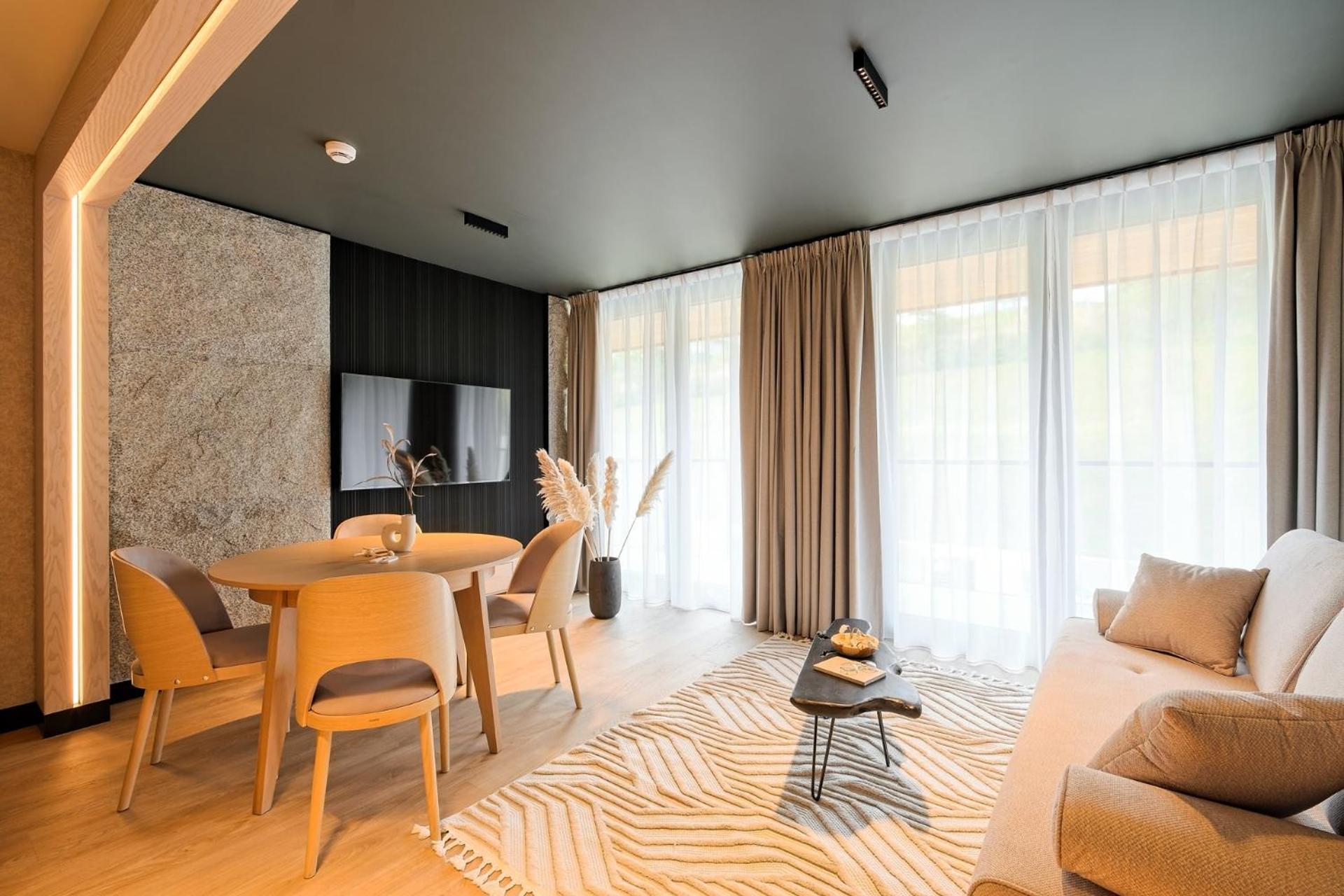 Rezydencja Sloneczna - Spa & Apartamenty Z Widokiem - Bialka Tatrzanska Luaran gambar