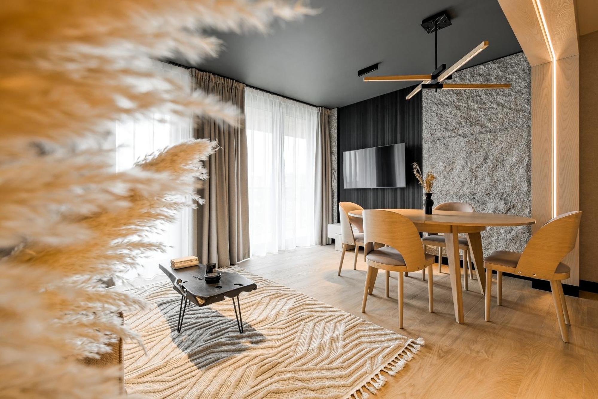 Rezydencja Sloneczna - Spa & Apartamenty Z Widokiem - Bialka Tatrzanska Luaran gambar